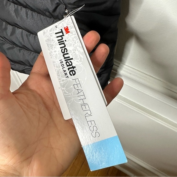 Descente Sarah Featherless 700 Fill DWR Insulated Vest Womens 10 NWT - Picture 10 of 10